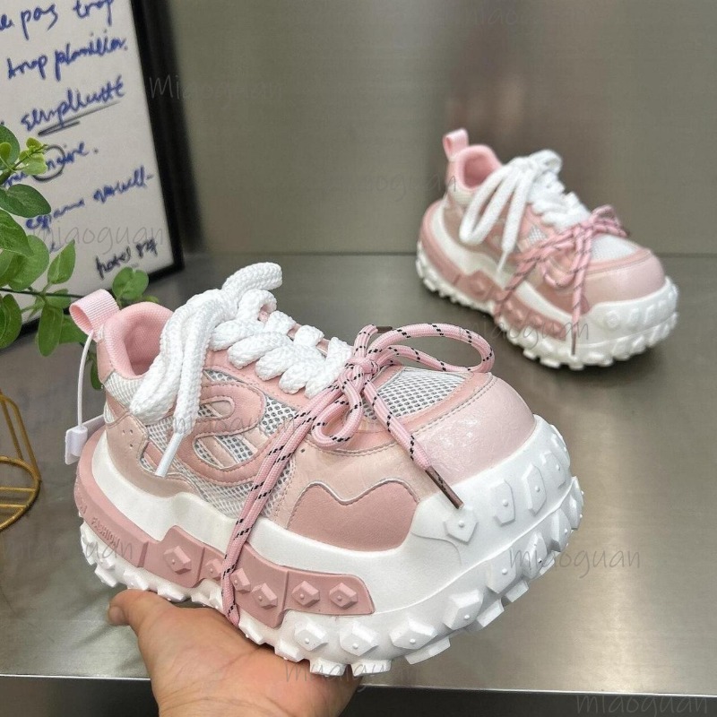 Zapatillas Deportivas de Plata - Sewing Net reseña y precio